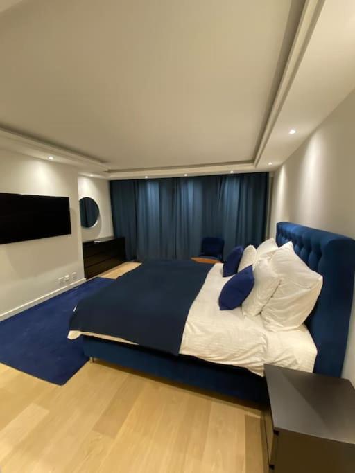 Apartment Luxueux Aux Eaux-vives Geneva